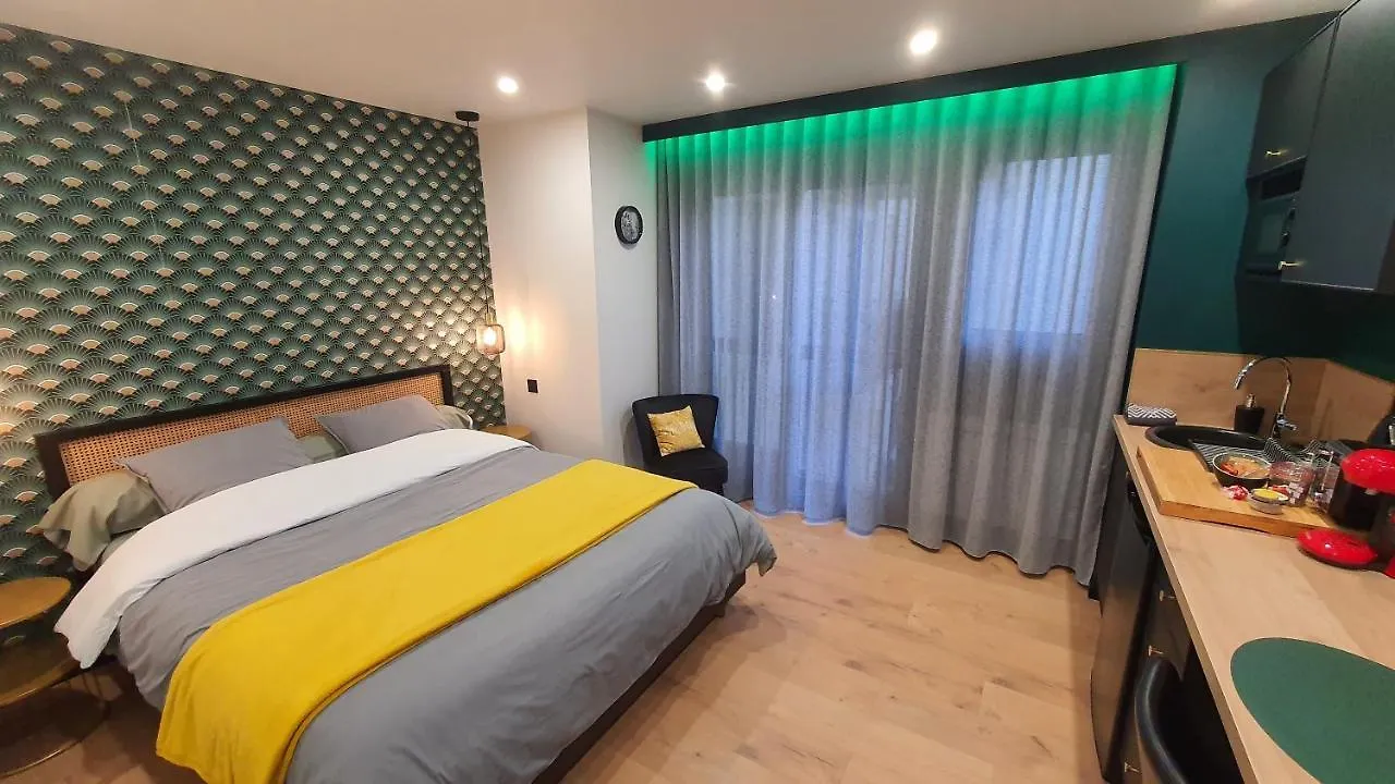 Studio L'Elegance Place De Jaude Et Garage Clermont-Ferrand France